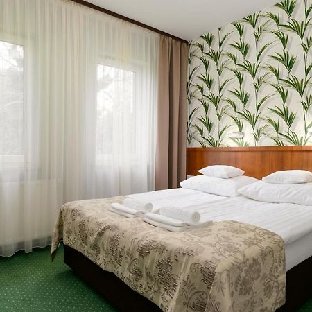 Hotel Zielony 포즈난 외부 사진